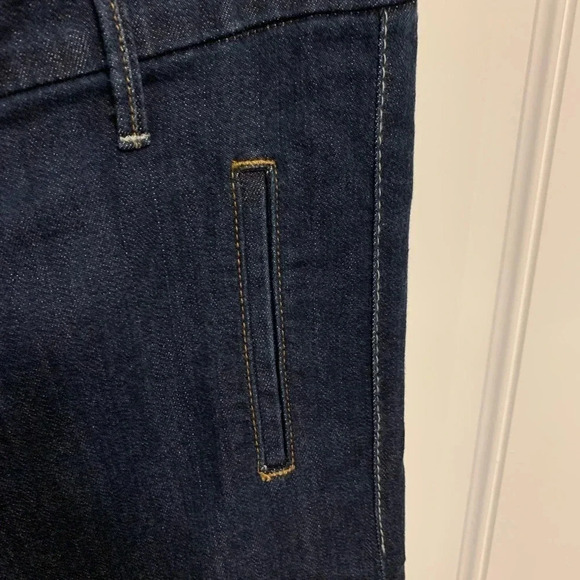 Mother Jeans The Drama in Joyride | Flared Jeans Dark Wash Size 28 - Picture 5 of 8